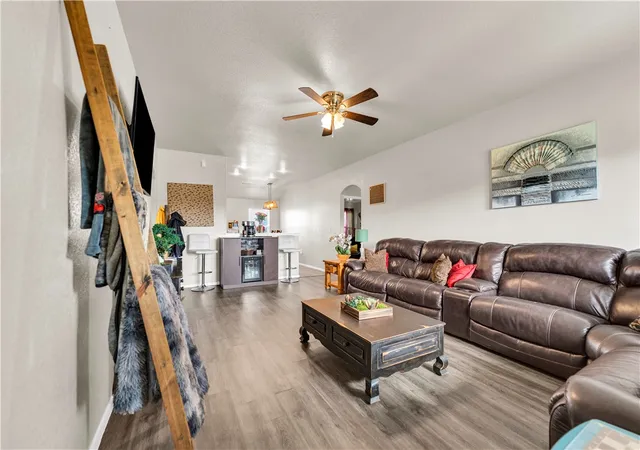 5th image of 844 Nw Evans Cir, Bentonville, AR 72713 | MLS# 1355987
