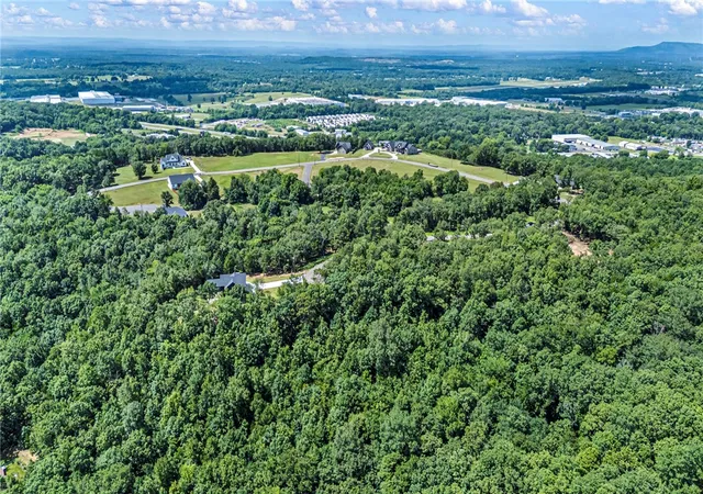 5th image of 553 Apple Ln, Russellville, AR 72802 | MLS# 1355991
