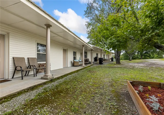2nd image of 22244 (restoration Inn) Hwy 281 N, Lead Hill, AR 72644 | MLS# 1355571