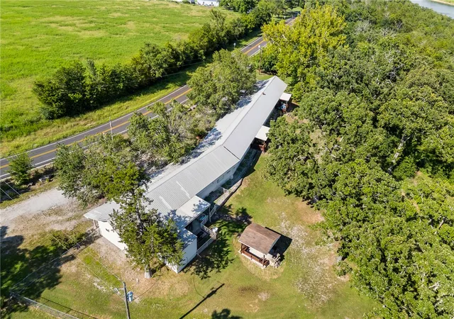 2nd image of 22244 Hwy 281 N, Lead Hill, AR 72644 | MLS# 1355566