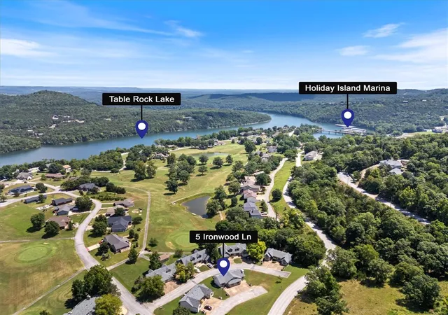 2nd image of 5 Ironwood Ln, Holiday Island, AR 72631 | MLS# 1355836