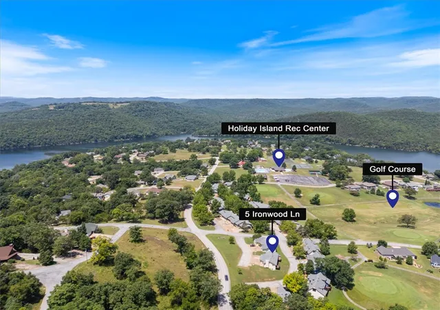 Photo 3 of Townhouse for sale at 5 Ironwood Ln, Holiday Island, AR 72631 | MLS# 1355836 | Listing updated on 2026-10-07