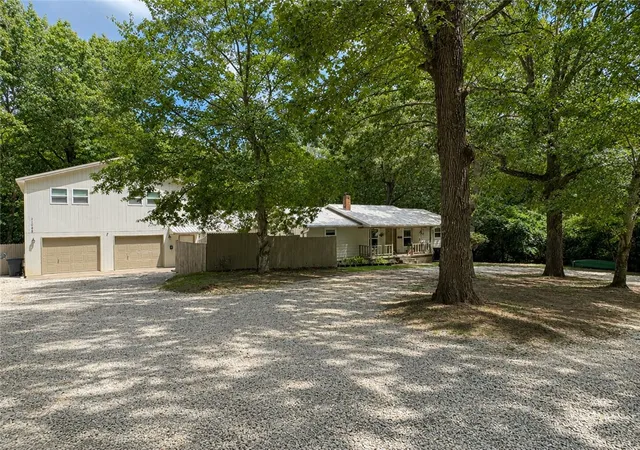 3rd image of 11048 Orpha Rd, Farmington, AR 72730 | MLS# 1356064