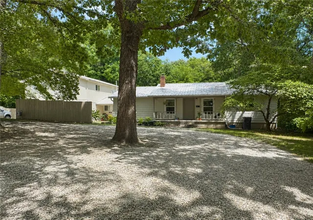 4th image of 11048 Orpha Rd, Farmington, AR 72730 | MLS# 1356064