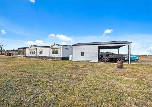 4th image of 22083 Leonard Ranch Rd, Gravette, AR 72736 | MLS# 1356069
