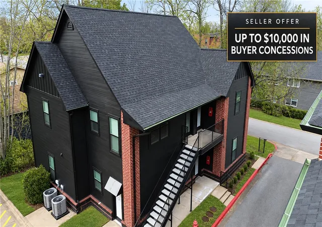 Condo for sale at 1137 N Leverett Ave #101, Fayetteville, AR 72703 | MLS# 1356081