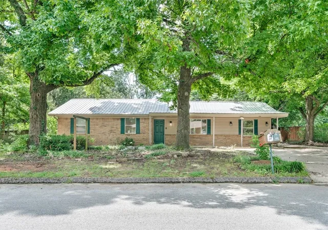 1st image of 313 Kelli Ave, Farmington, AR 72730 | MLS# 1355833