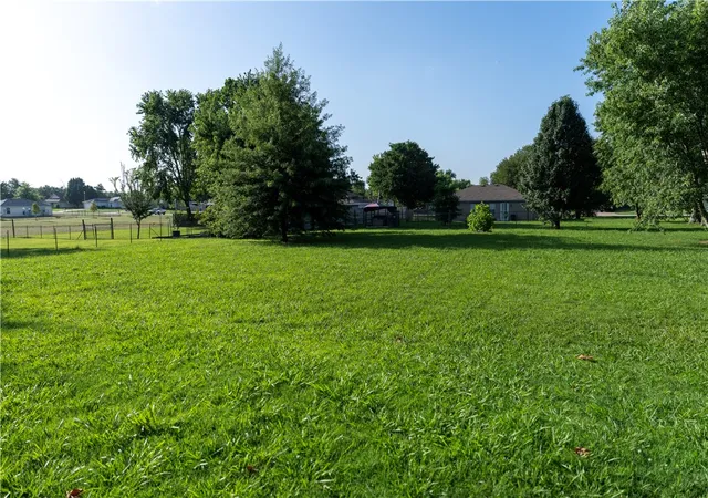 2nd image of 2213 Harvey Wakefield Ave, Pea Ridge, AR 72751 | MLS# 1356095