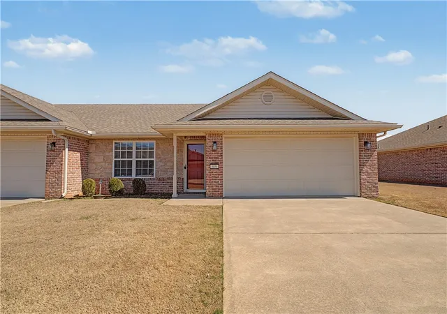 2nd image of 809 N 20th St, Rogers, AR 72756 | MLS# 1356124