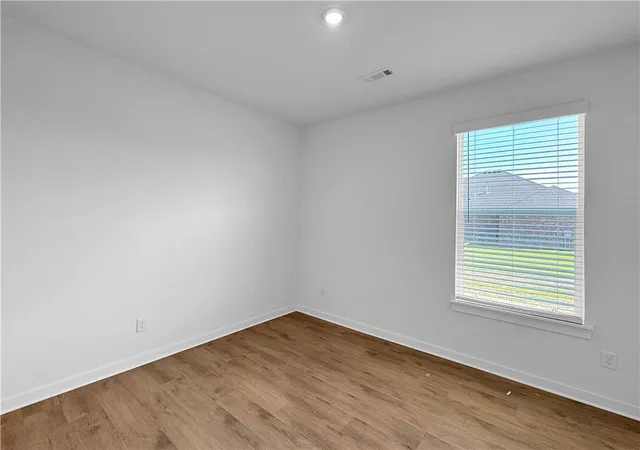 Photo 31 of Single family home for sale at 5332 Annika Ave, Elm Springs, AR 72762 | MLS# 1356204 | Listing updated on 2026-07-22