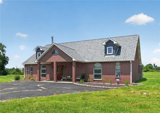 Photo 1 of Single family home for sale at 20500 Keck Rd, Siloam Springs, AR 72761 | MLS# 1356201 | Listing updated on 2026-07-21