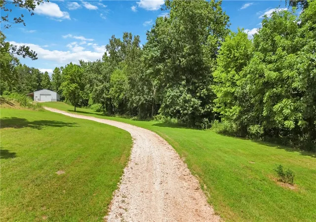 2nd image of 13294 W Hwy 265 Rd, West Fork, AR 72774 | MLS# 1356225