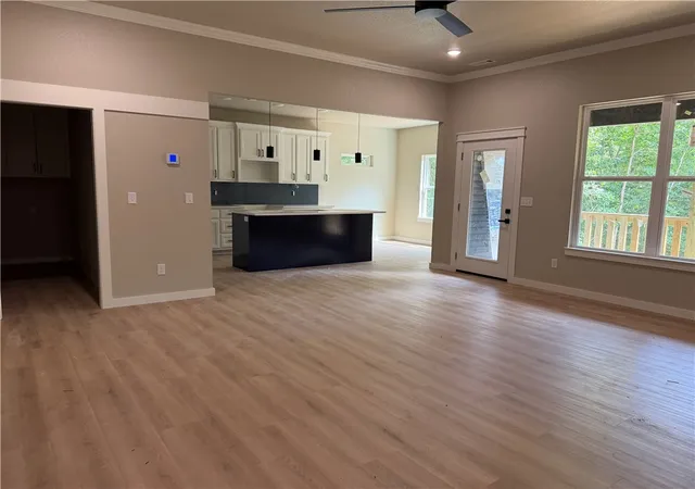 Photo 4 of Single family home for sale at 19 Shetland Dr, Bella Vista, AR 72715 | MLS# 1355816 | Listing updated on 2026-07-22