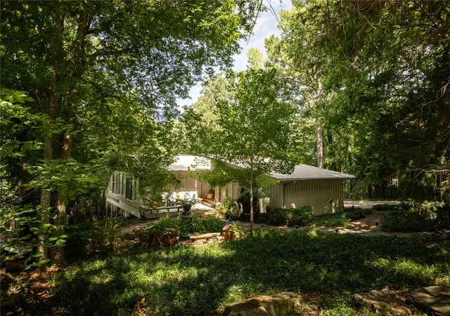 2nd image of 741 Lewis Ave, Fayetteville, AR 72701 | MLS# 1355896
