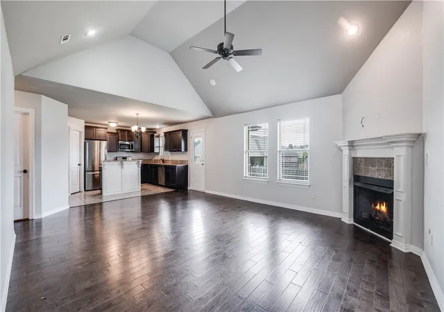 2nd image of 1410 Abbey Ln, Centerton, AR 72719 | MLS# 1356111