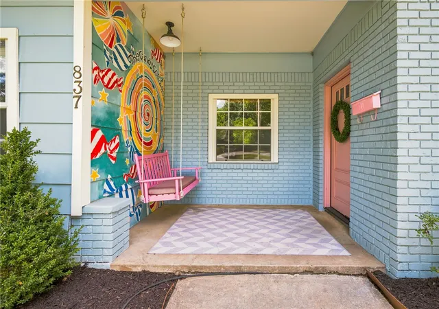 2nd image of 837 N Olive Ave, Fayetteville, AR 72701 | MLS# 1356240