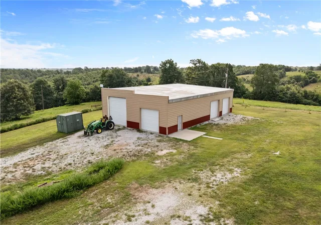 2nd image of 398 Donkey Trl, Everton, AR 72633 | MLS# 1356320