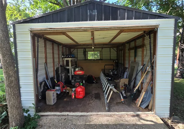 27th image of 403 Winchester St, Flippin, AR 72634 | MLS# 1356351