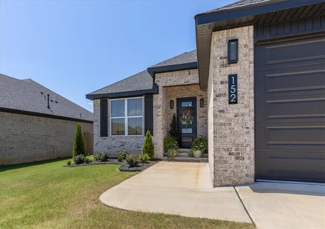 2nd image of 152 Nebo St, Prairie Grove, AR 72753 | MLS# 1356220