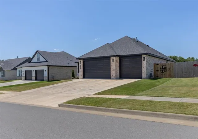 4th image of 152 Nebo St, Prairie Grove, AR 72753 | MLS# 1356220