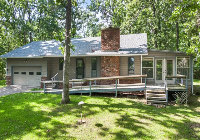 1st image of 17810 Ridgeway Dr, Siloam Springs, AR 72761 | MLS# 1355913