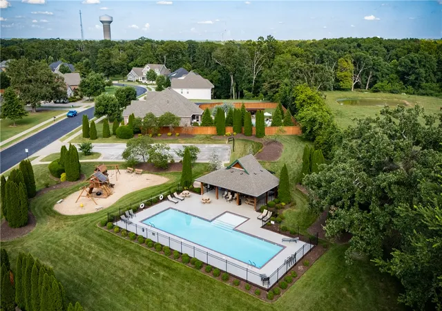 Homes for sale in Bentonville, AR | 1507 Nw Hermanus St, Bentonville, AR 72712 | MLS# 1356223