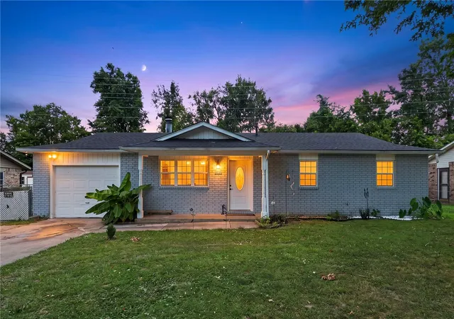 2nd image of 1103 White Rd, Springdale, AR 72762 | MLS# 1356194