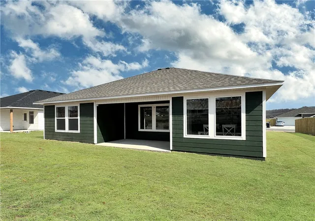 18th image of 560 Riggs St, Prairie Grove, AR 72753 | MLS# 1356468