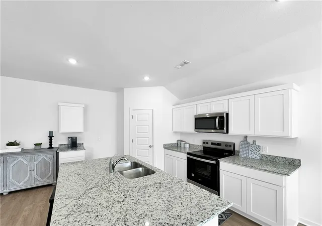 2nd image of 560 Riggs St, Prairie Grove, AR 72753 | MLS# 1356468