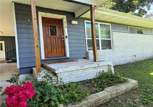 1st image of 618 Beverly Dr, Harrison, AR 72601 | MLS# 1356472
