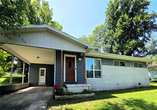 2nd image of 618 Beverly Dr, Harrison, AR 72601 | MLS# 1356472
