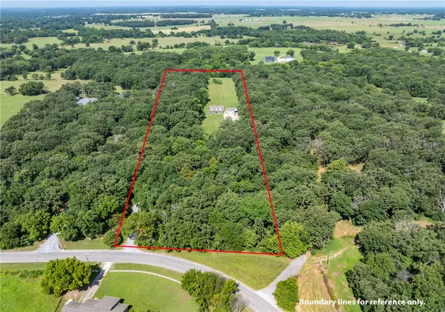 5th image of 12039 Cripps Rd, Gentry, AR 72734 | MLS# 1354553