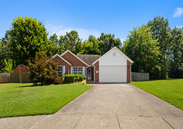 1st image of 908 St James Ct, Gentry, AR 72734 | MLS# 1356536