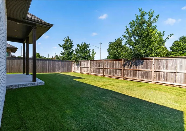 Homes for sale in Bentonville, AR | 5101 Sw Bedford Rd, Bentonville, AR 72713 | MLS# 1356556
