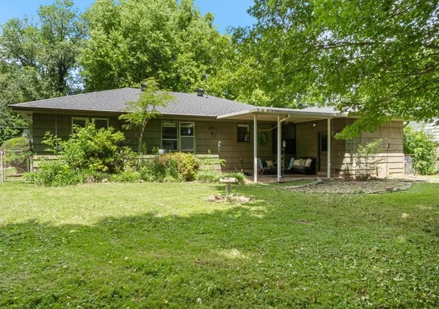 20th image of 705 Shipley St, Springdale, AR 72764 | MLS# 1356286