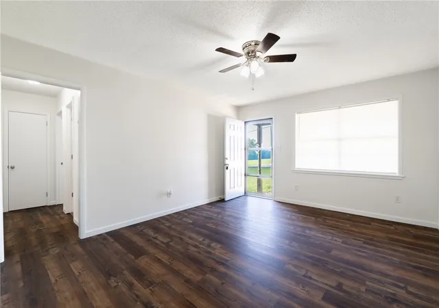 2nd image of 1308 Oakland St, Clarksville, AR 72830 | MLS# 1356592