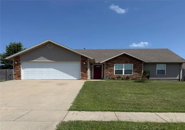 1st image of 1280 General Parson Dr, Prairie Grove, AR 72753 | MLS# 1356255