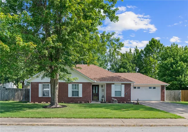 1st image of 2224 S Brandi Dr, Fayetteville, AR 72701 | MLS# 1356604