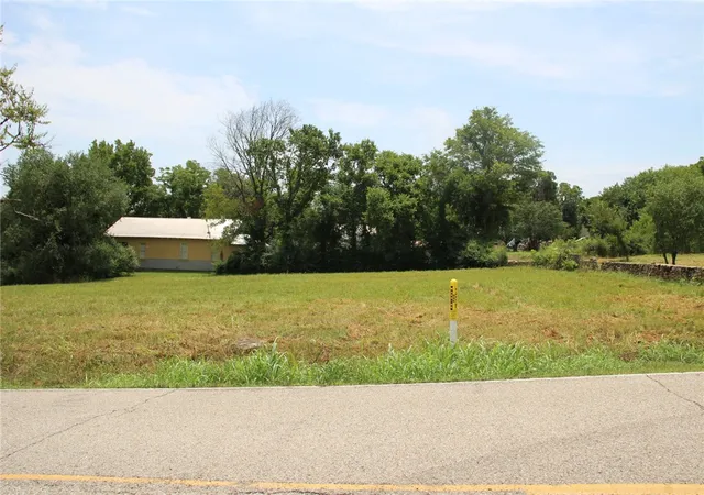 Photo 3 of Land for sale at Lots 1 8 4th, Yellville, AR 72687 | MLS# 1356615 | Listing updated on 2026-07-25