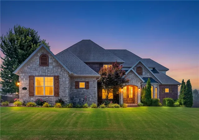 1st image of 5487 E Saddleridge Dr, Fayetteville, AR 72703 | MLS# 1356464