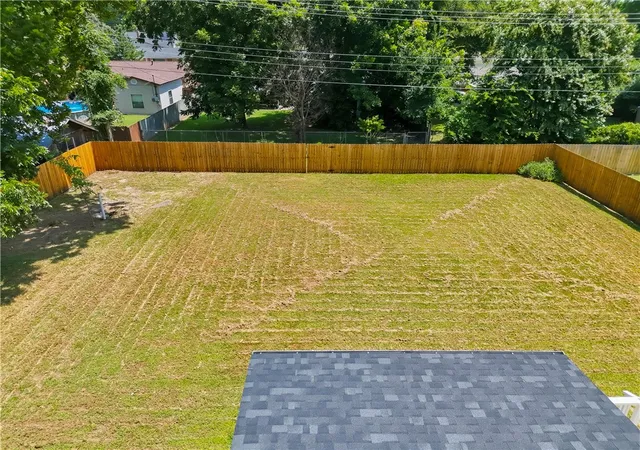 Photo 3 of Single family home for sale at 8217 Meadow Dr, Fort Smith, AR 72908 | MLS# 1356603 | Listing updated on 2026-09-16