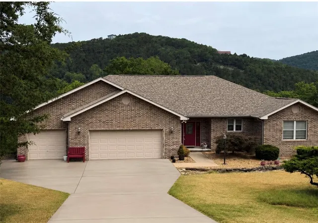 1st image of 58 Bandy Dr, Holiday Island, AR 72631 | MLS# 1356007