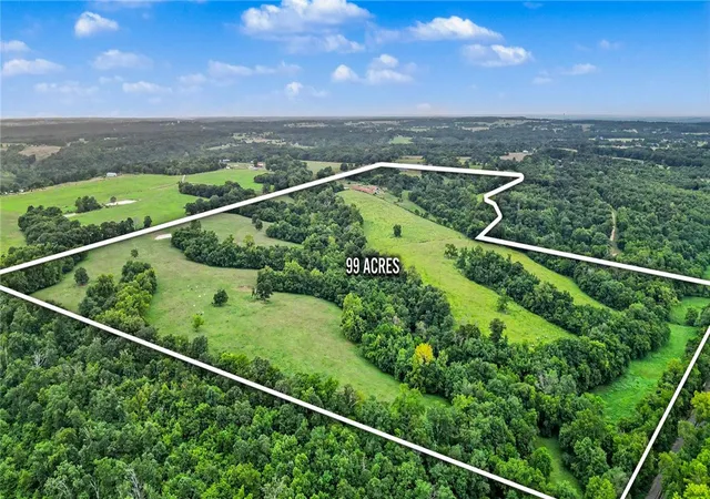 1st image of 11796 Leonard Rd, Gravette, AR 72736 | MLS# 1356563