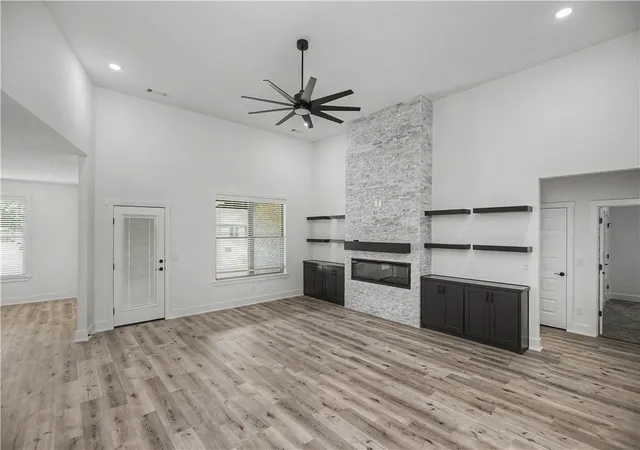 4th image of 2002 N Dagan St, Siloam Springs, AR 72761 | MLS# 1356628