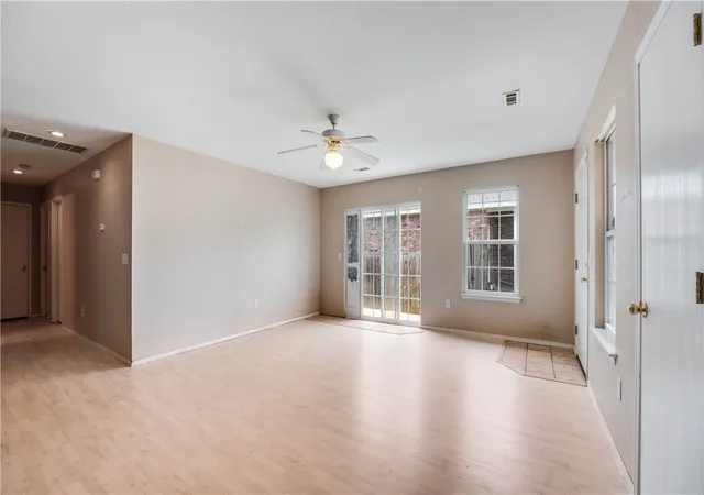 3rd image of 99/ 101 N Dakota Trl, Farmington, AR 72730 | MLS# 1356607