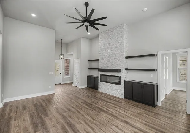 5th image of 2101 N Chanae St, Siloam Springs, AR 72761 | MLS# 1356624