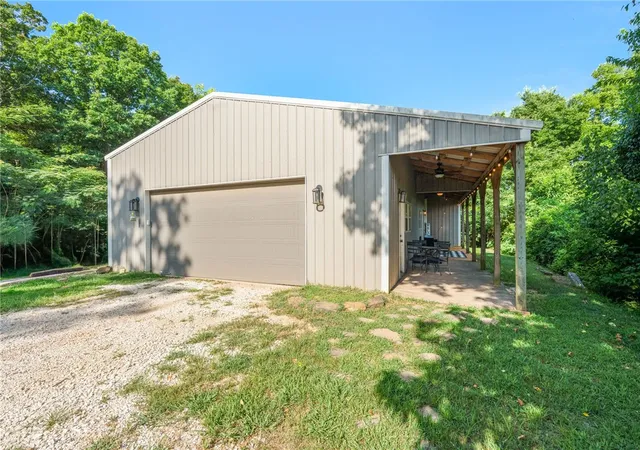 1st image of 15075 Prairie Grove Lake Rd, Prairie Grove, AR 72753 | MLS# 1356689