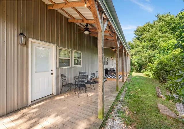 3rd image of 15075 Prairie Grove Lake Rd, Prairie Grove, AR 72753 | MLS# 1356689