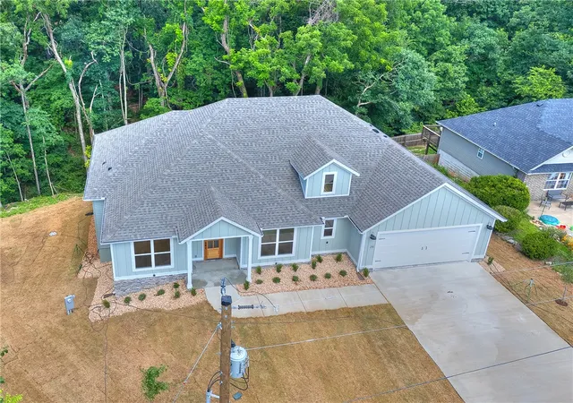 3rd image of 16 Millsap Cir, Bella Vista, AR 72715 | MLS# 1356685