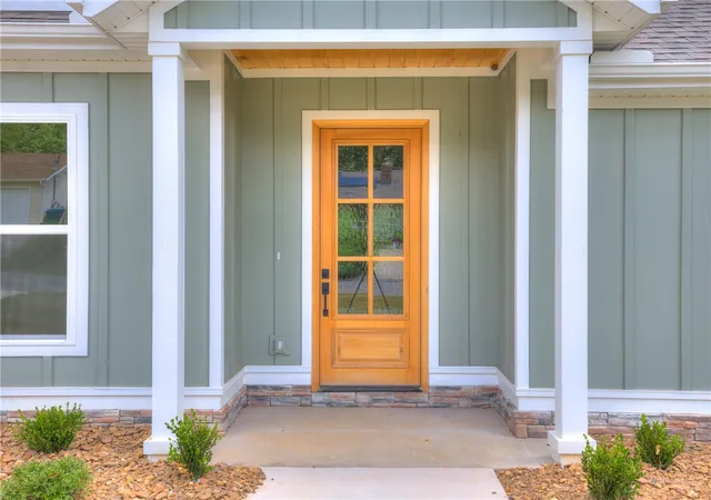 5th image of 25 Roxburgh Dr, Bella Vista, AR 72715 | MLS# 1356682